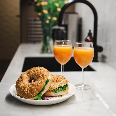 8 Bedroom With Sauna Hébergement de vacances *