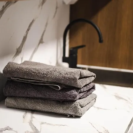 8 Bedroom With Sauna