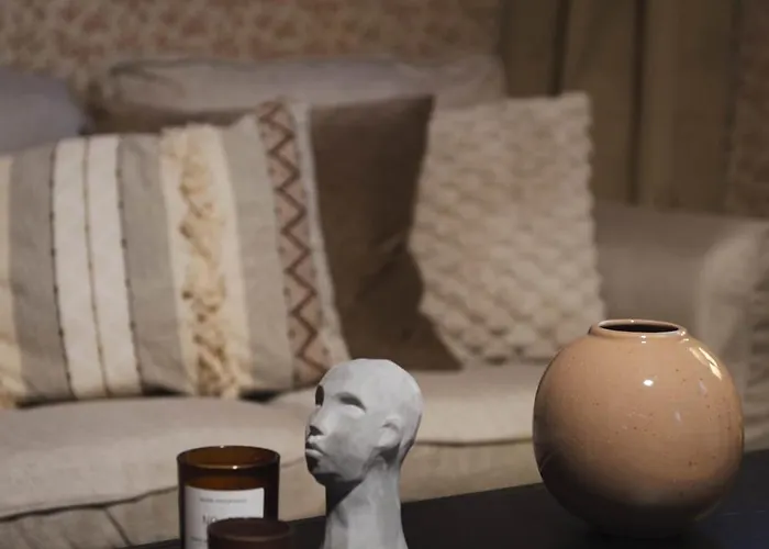 Сasa de vacaciones 8 Bedroom With Sauna